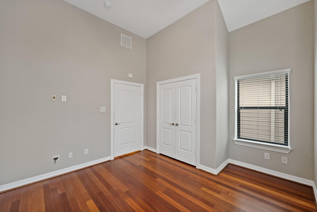 2045 W 14th 1/2 Street - Photo 19