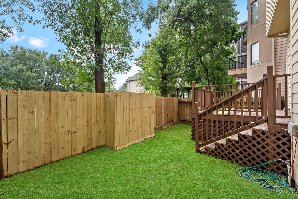 2045 W 14th 1/2 Street - Photo 34