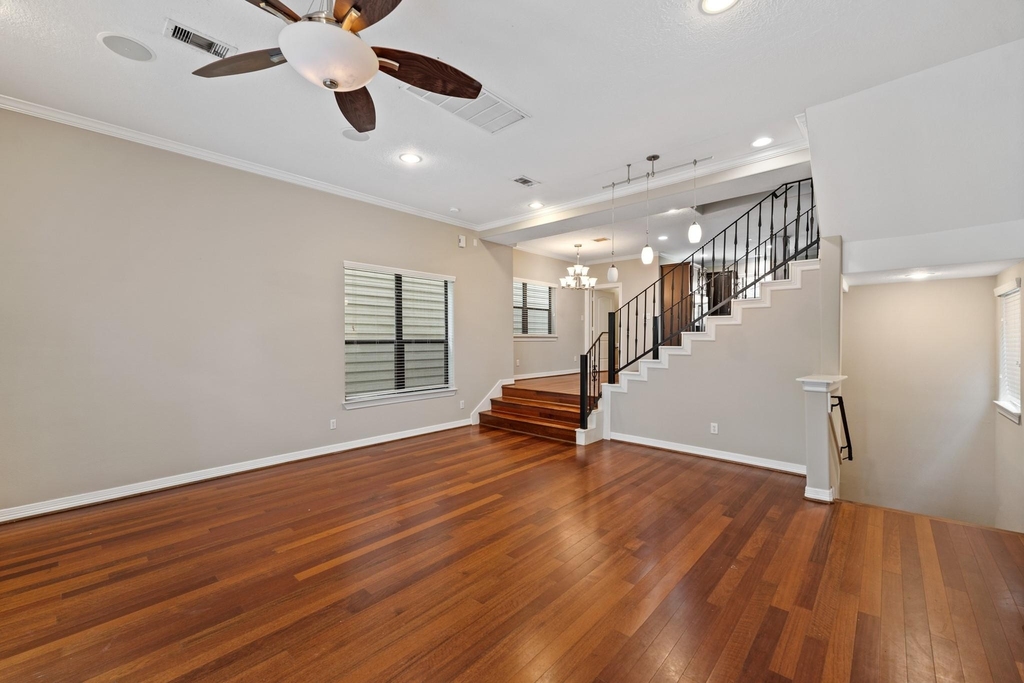 2045 W 14th 1/2 Street - Photo 8