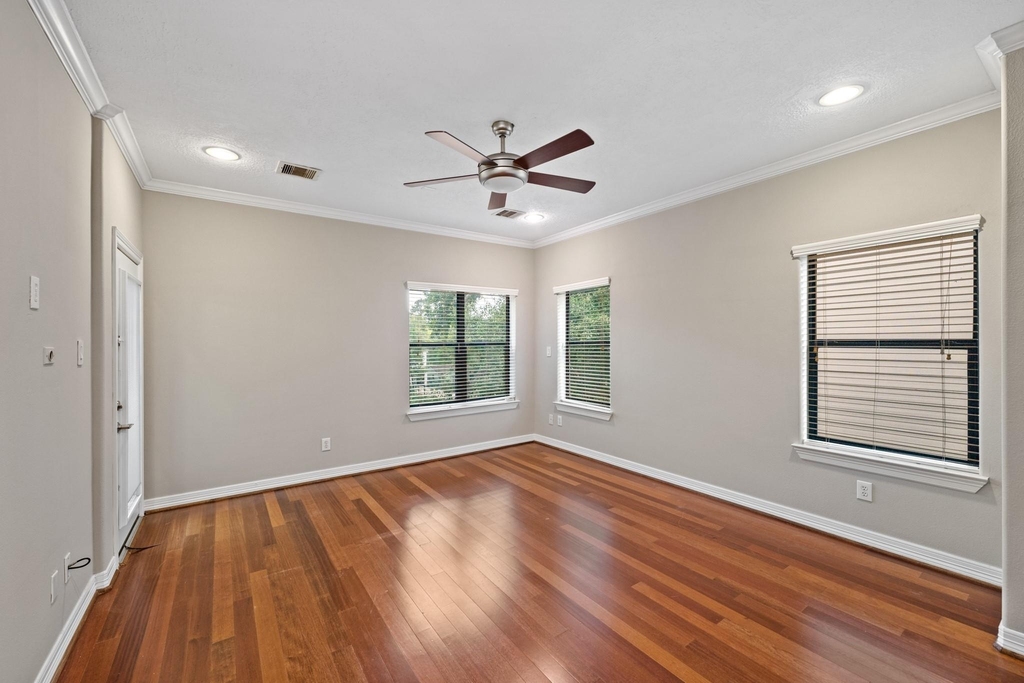 2045 W 14th 1/2 Street - Photo 24