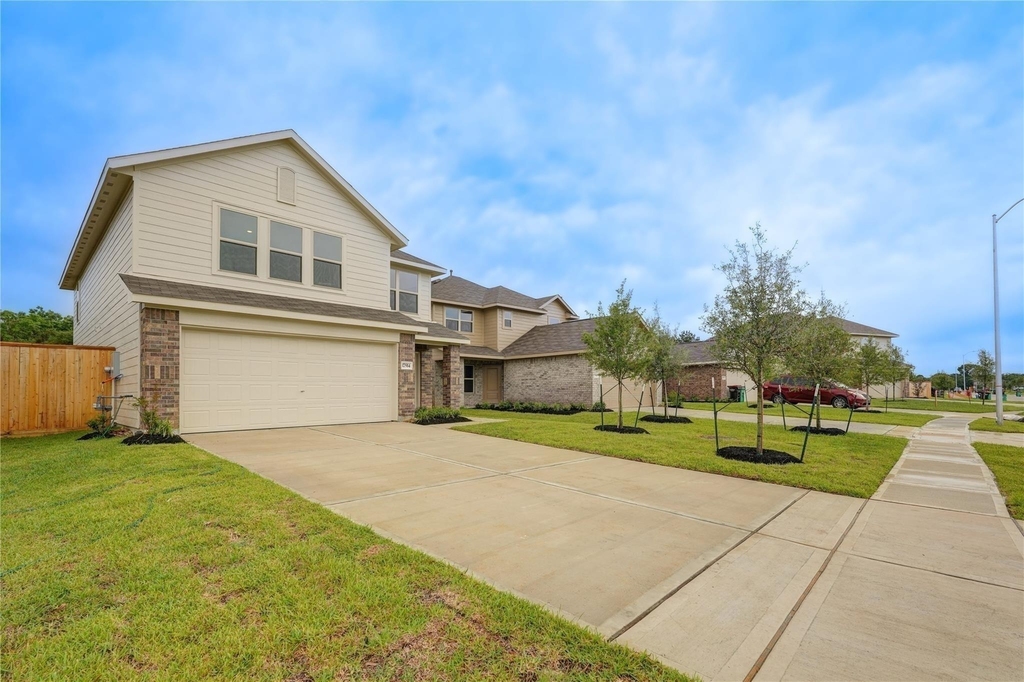 17914 Becker Landing Drive - Photo 0