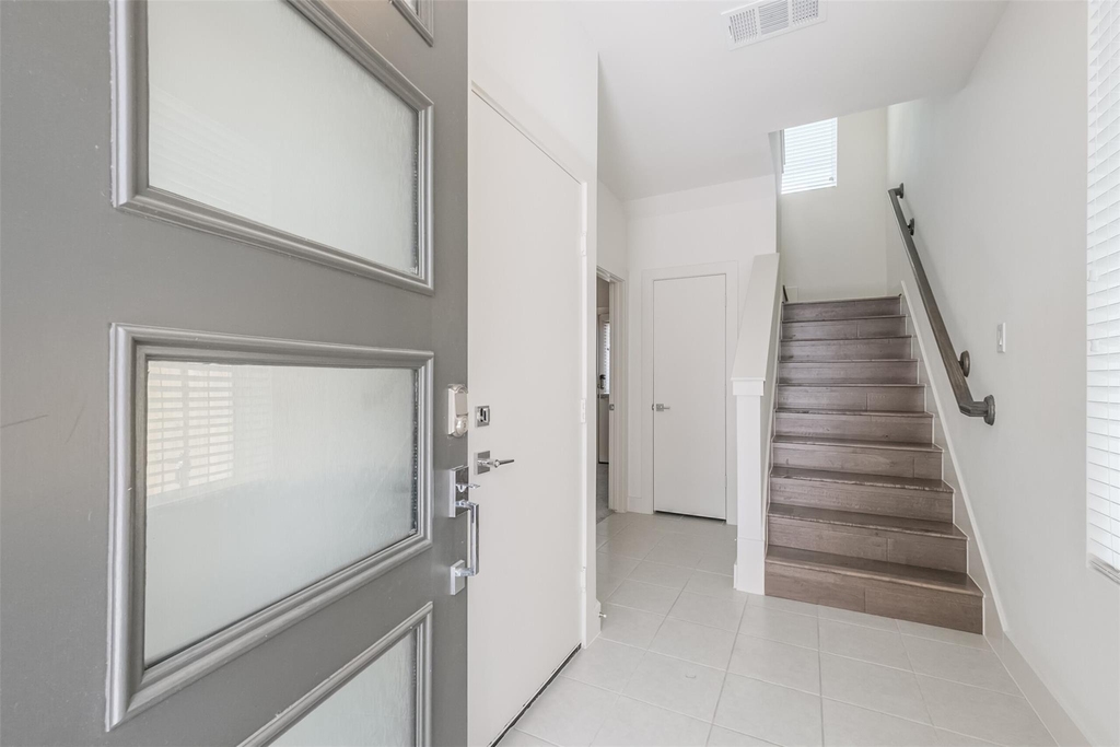 4817 Martin Oaks Lane - Photo 2