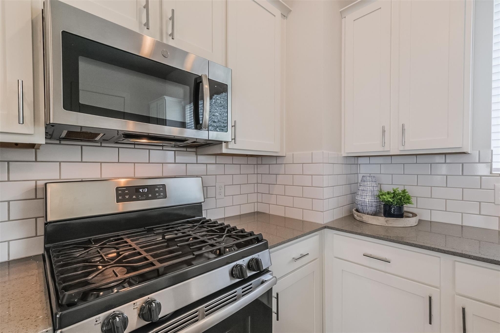 4817 Martin Oaks Lane - Photo 12