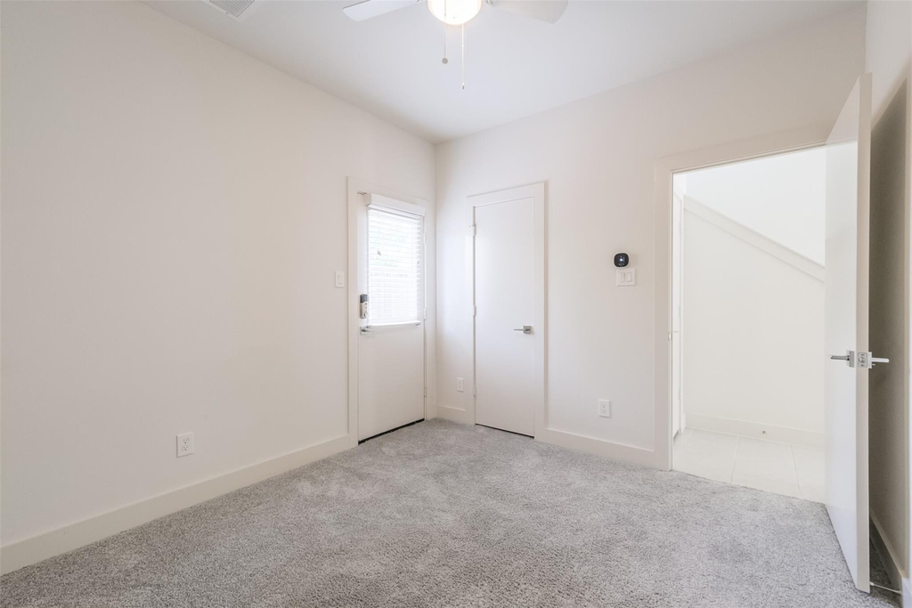 4817 Martin Oaks Lane - Photo 3