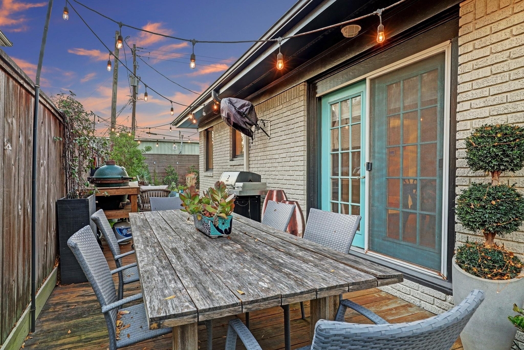 1754 Hawthorne Street - Photo 31