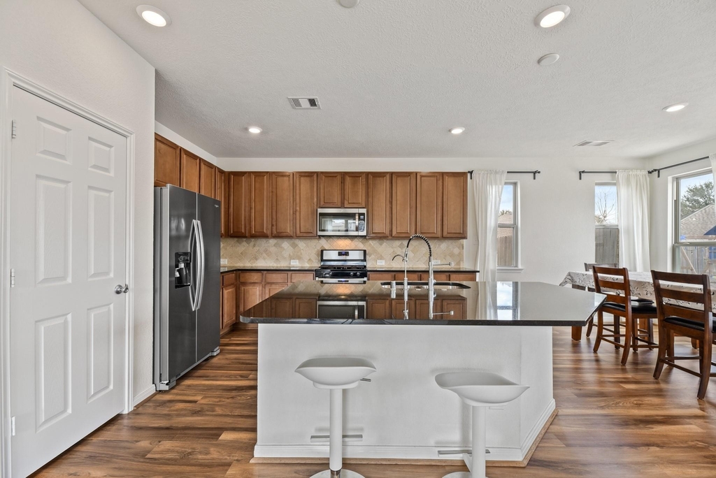 19803 Soaring Sunset Path - Photo 2