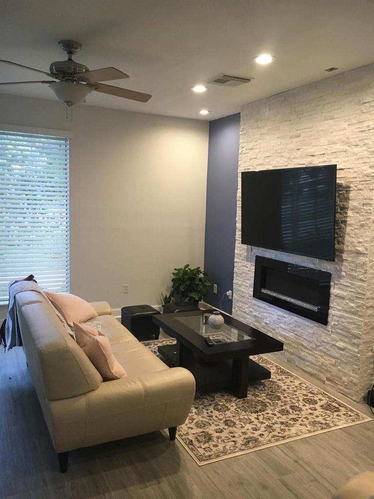 4502 Dickson Street - Photo 1