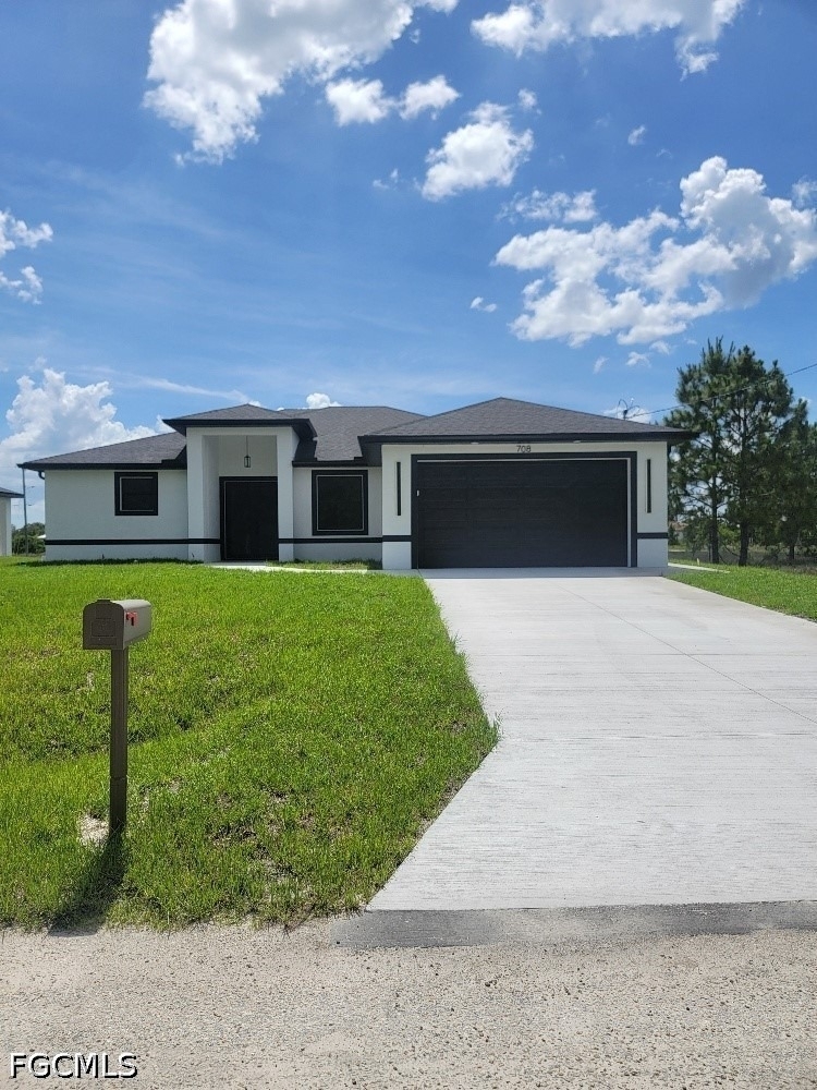 708 Godwid Avenue S - Photo 0