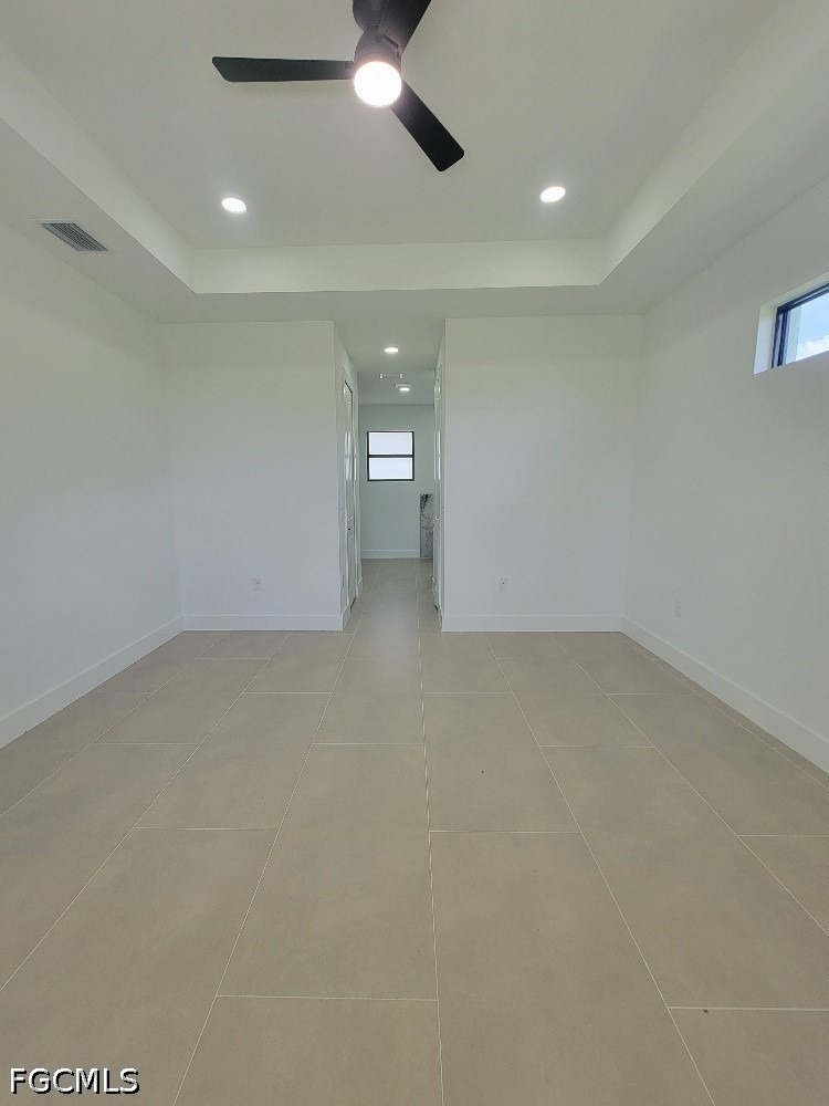 708 Godwid Avenue S - Photo 16