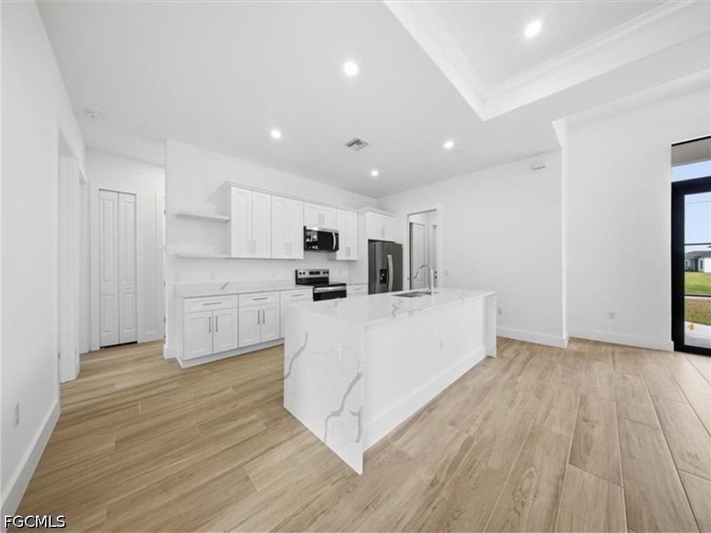 6125 Hershey Avenue - Photo 2
