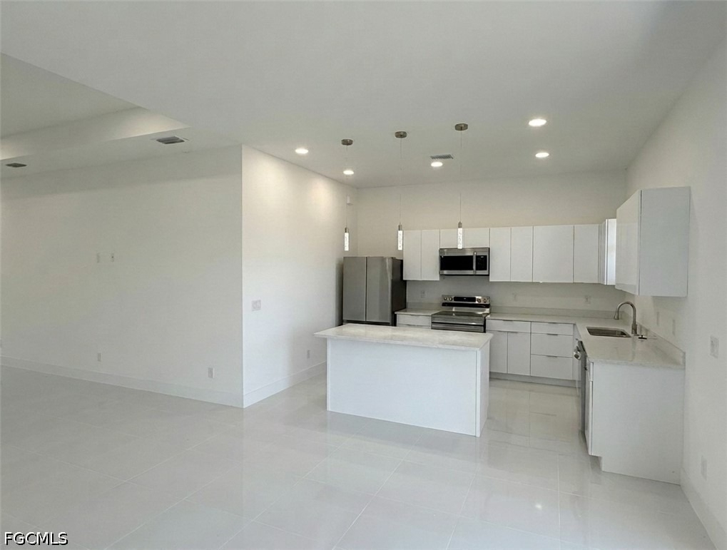 2726 Nw 41st Place - Photo 8