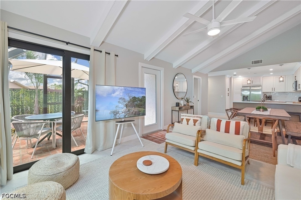 6386 Royal Woods Drive - Photo 10