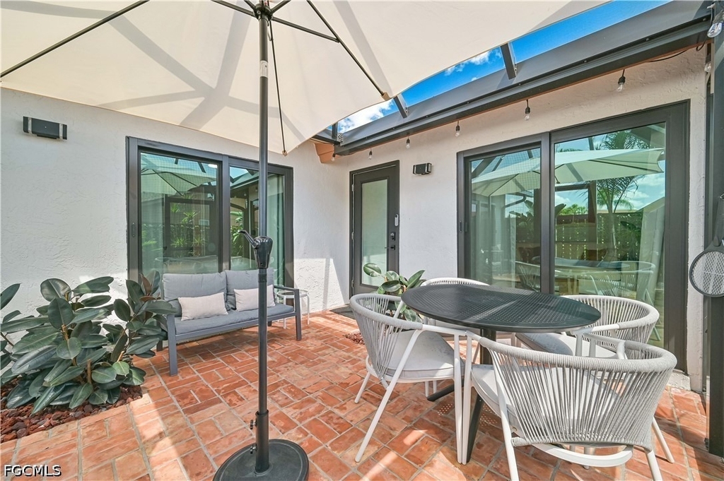 6386 Royal Woods Drive - Photo 4