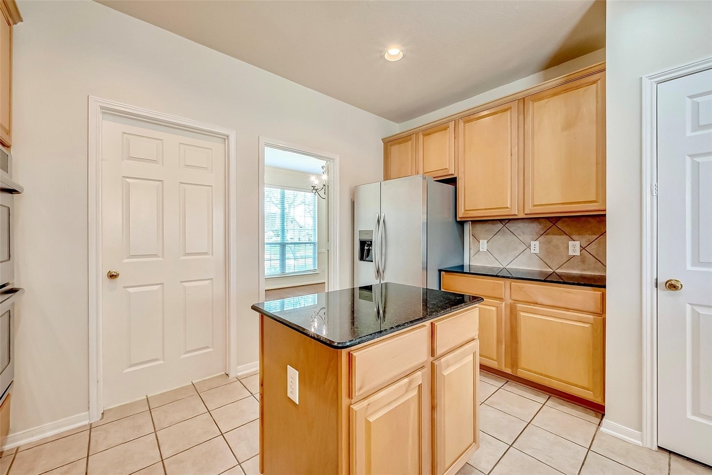 5506 Flower Grove Court - Photo 8