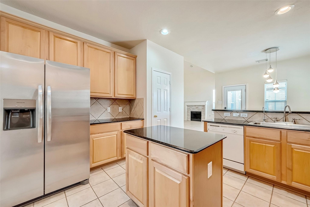 5506 Flower Grove Court - Photo 10