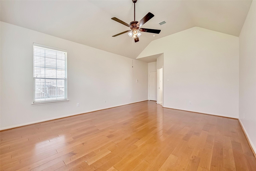 5506 Flower Grove Court - Photo 14