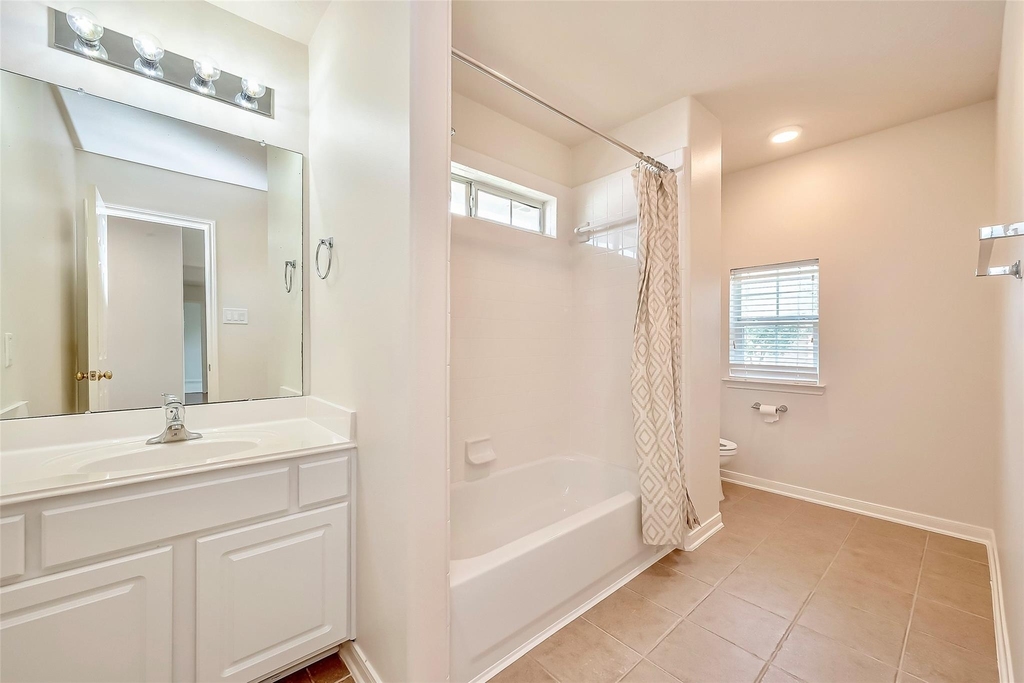 5506 Flower Grove Court - Photo 20