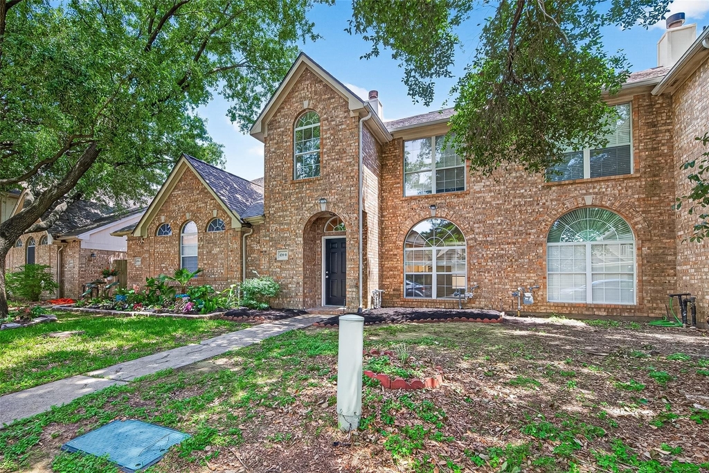 4719 Cashel Circle - Photo 1