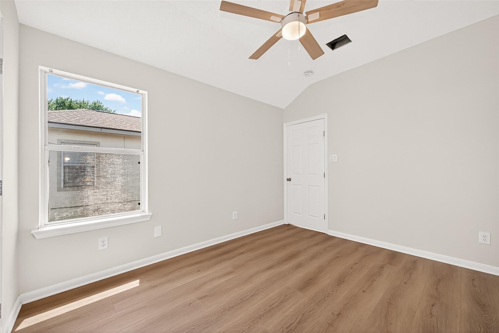 4719 Cashel Circle - Photo 22