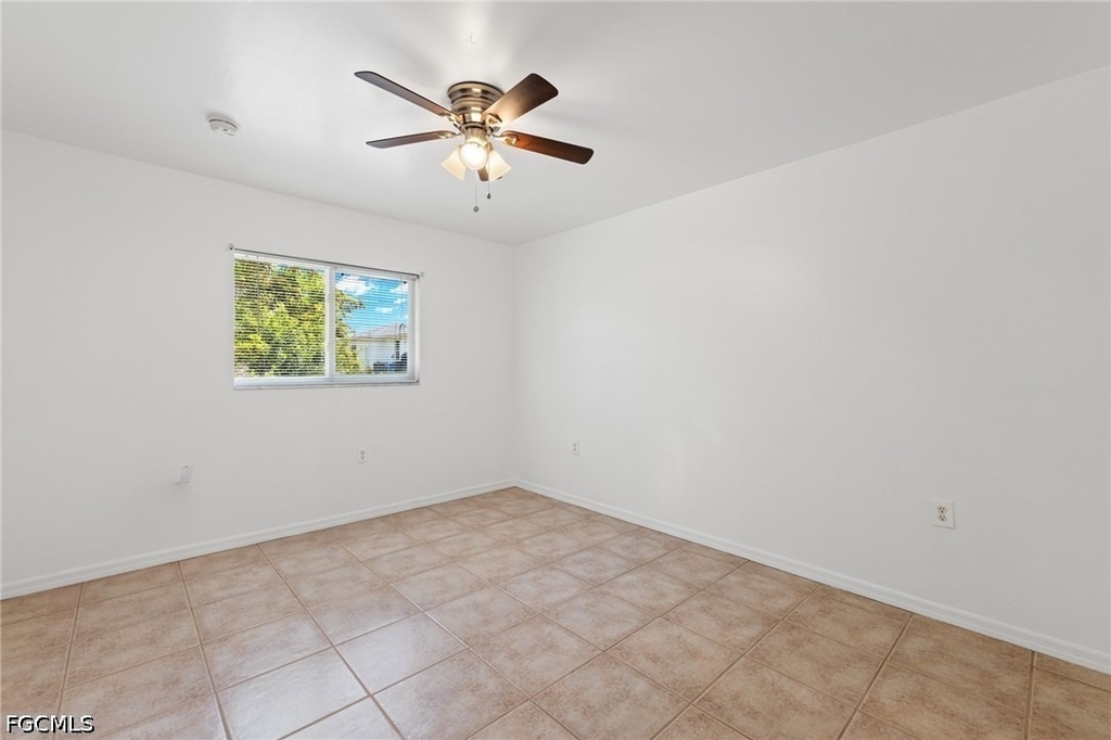 221 Meadow Road - Photo 9