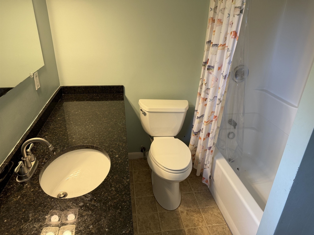 231 Locke - Photo 23