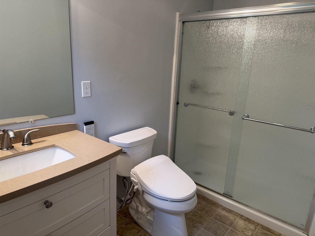 231 Locke - Photo 28