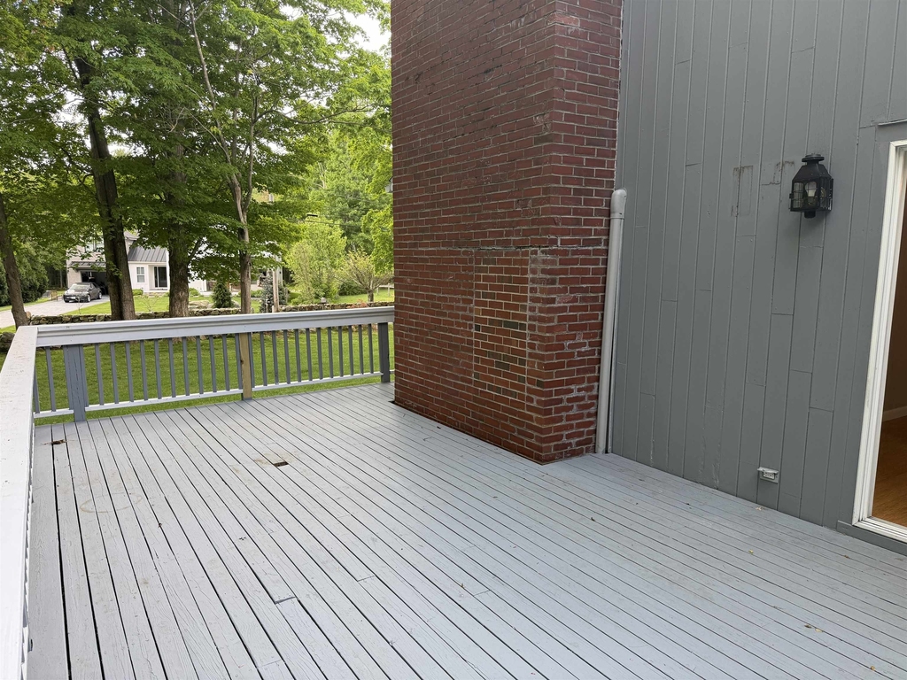 231 Locke - Photo 18