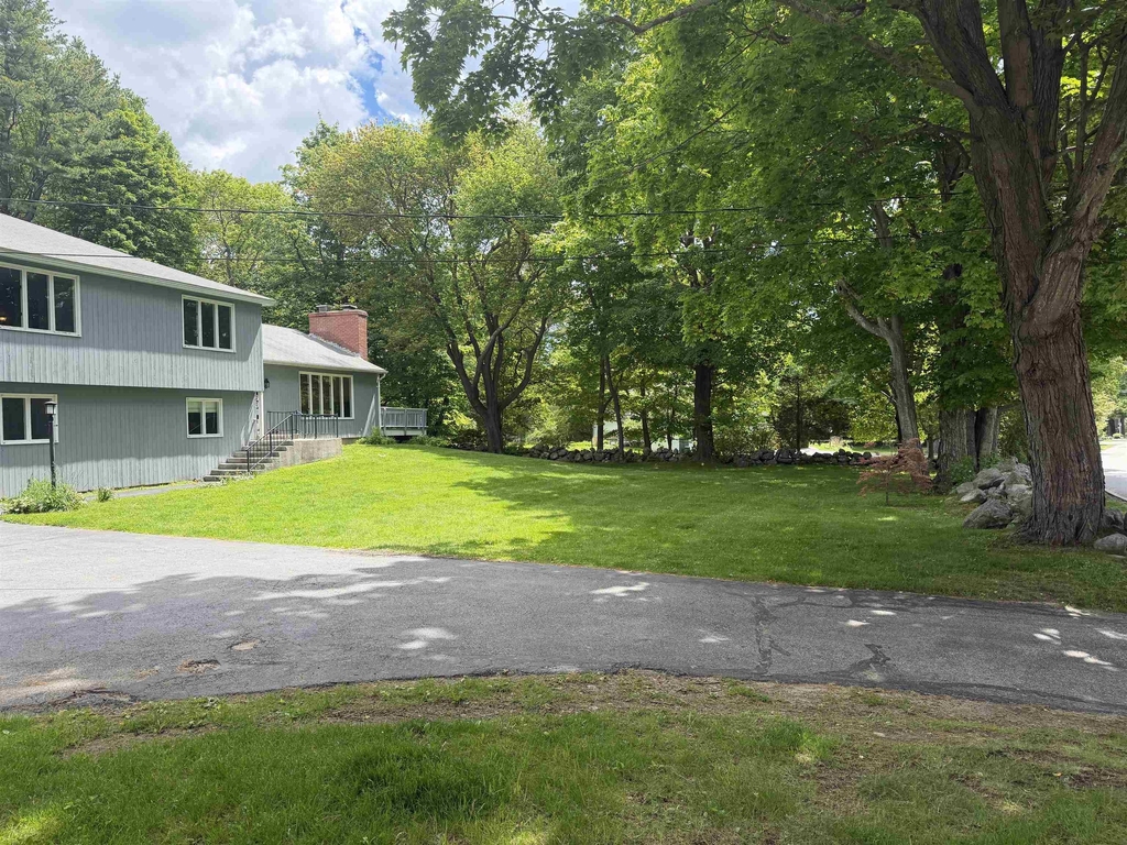 231 Locke - Photo 1