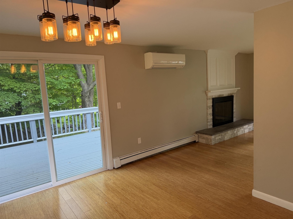 231 Locke - Photo 15