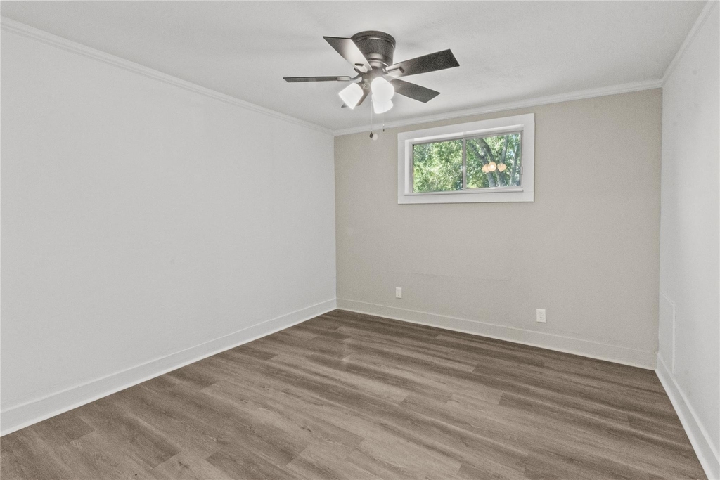 802 Collins Street - Photo 4