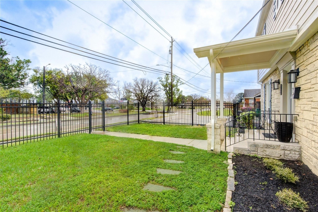 5205 Irvington Boulevard - Photo 44