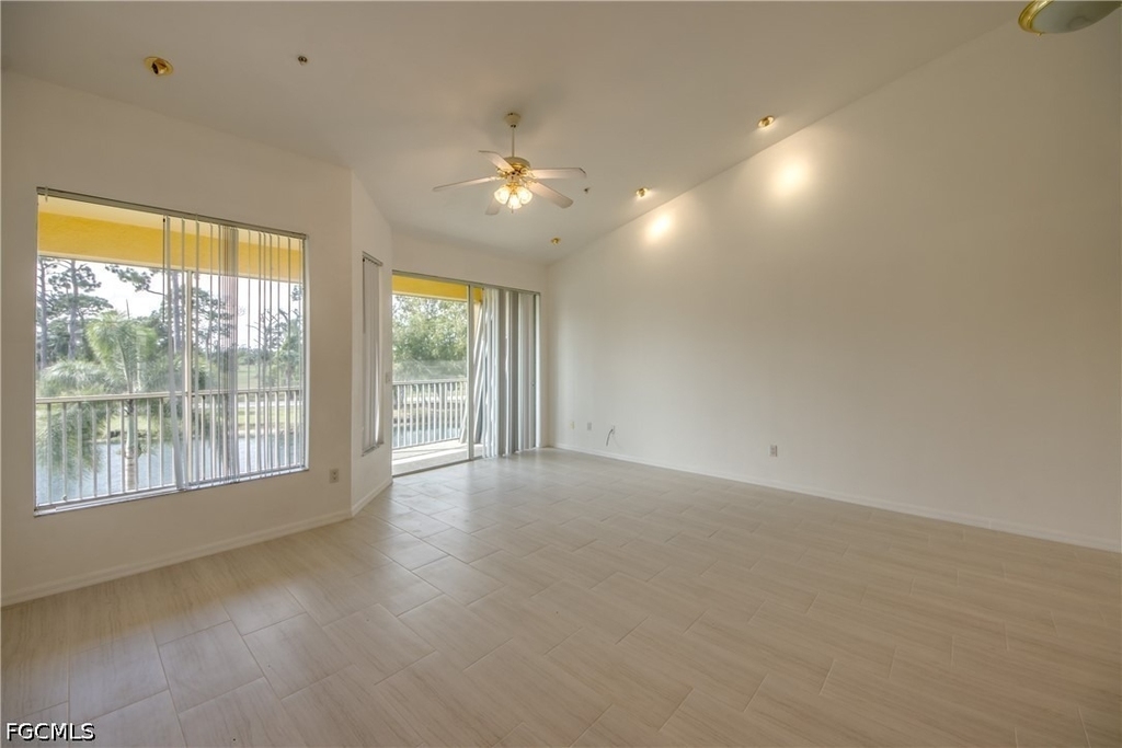 15250 Riverbend Boulevard - Photo 27