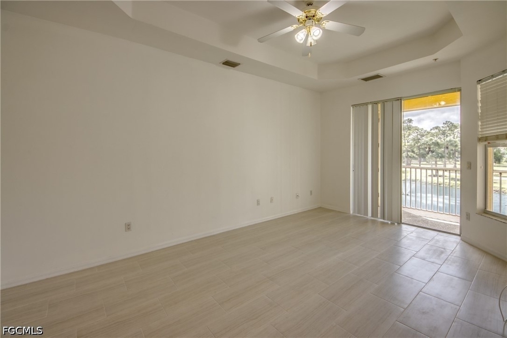 15250 Riverbend Boulevard - Photo 32