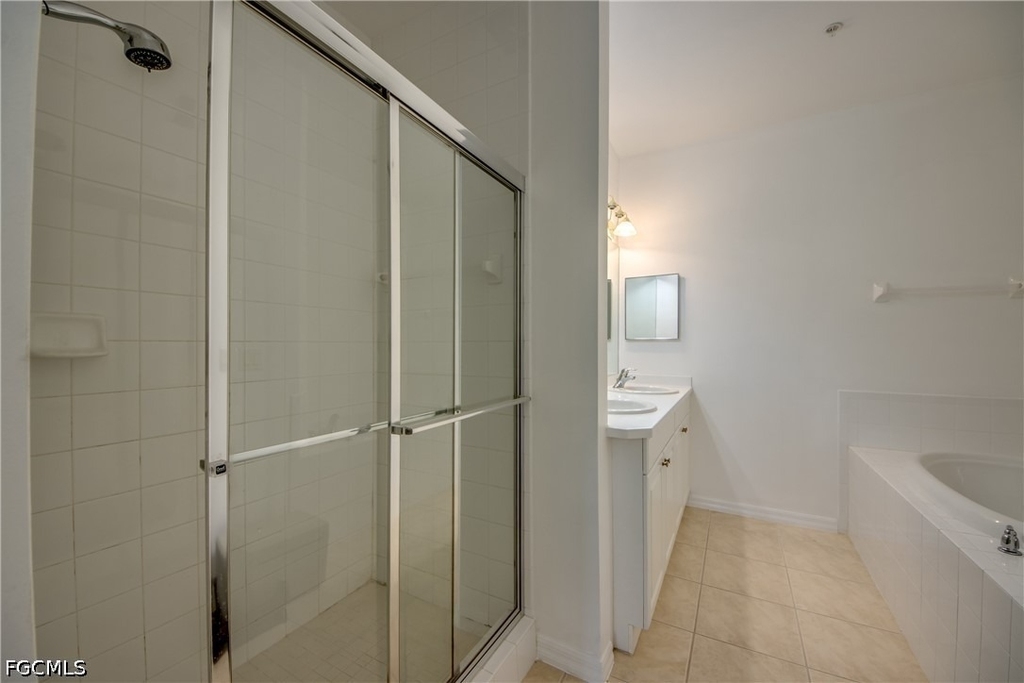 15250 Riverbend Boulevard - Photo 12