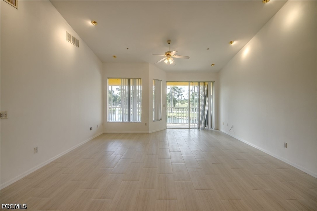 15250 Riverbend Boulevard - Photo 29