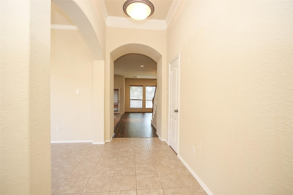 23118 Century Plant Drive - Photo 4