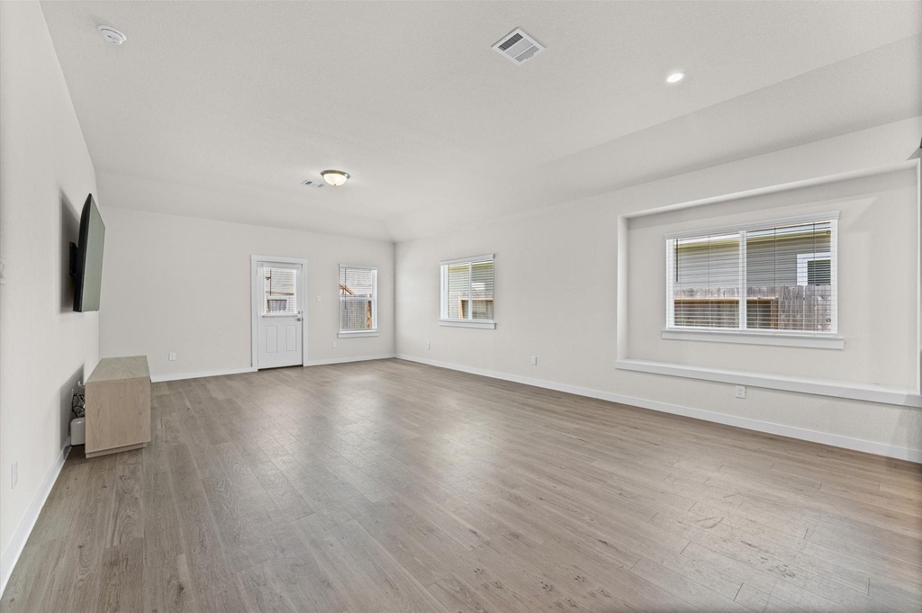 21409 Mary Myrtle Street - Photo 16
