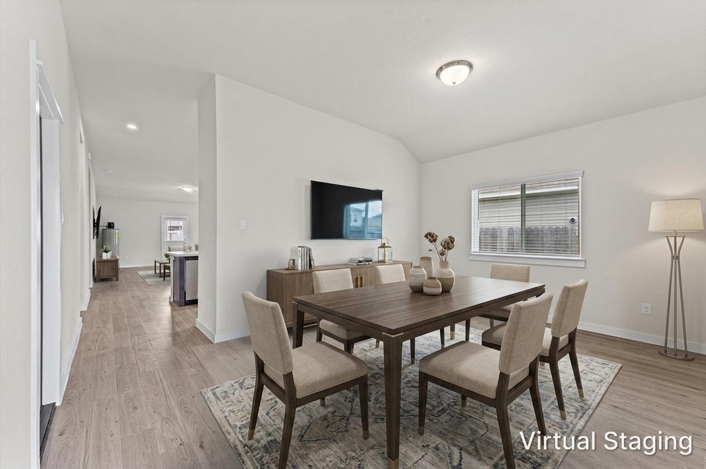 21409 Mary Myrtle Street - Photo 11