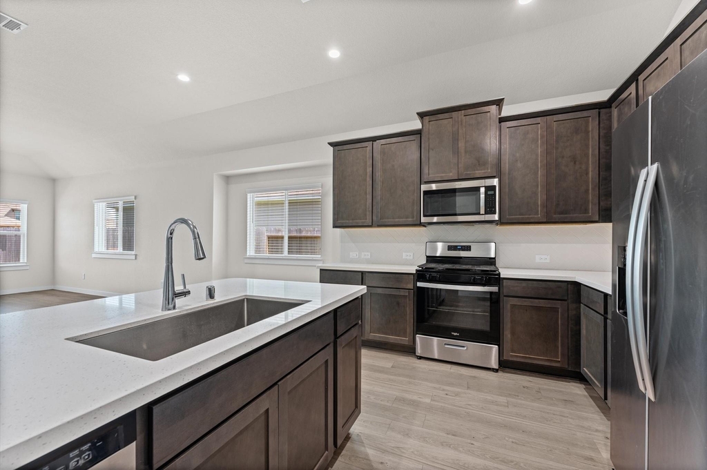 21409 Mary Myrtle Street - Photo 13
