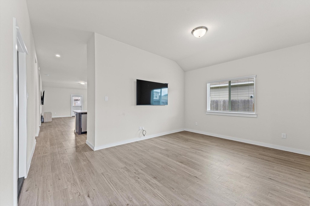 21409 Mary Myrtle Street - Photo 10