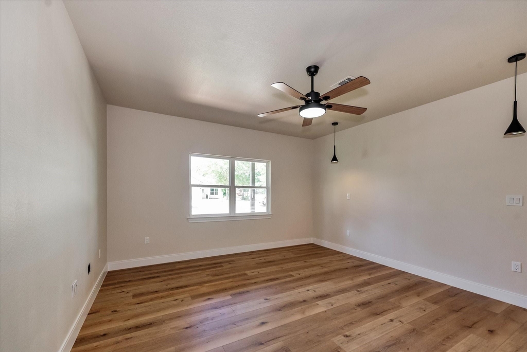 153 Bending Oaks Lane - Photo 13