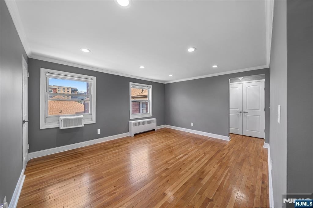 2205 Center - Photo 1
