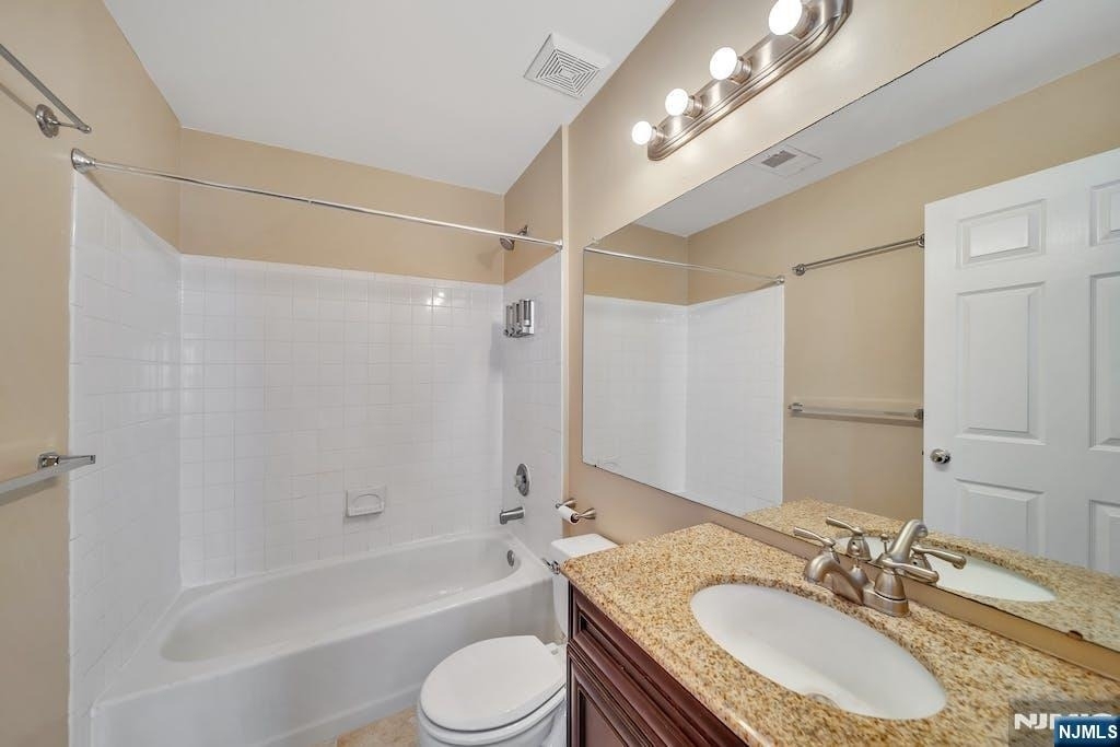 1041 Cumberland - Photo 10