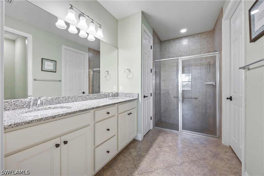 8010 Helena Court - Photo 14
