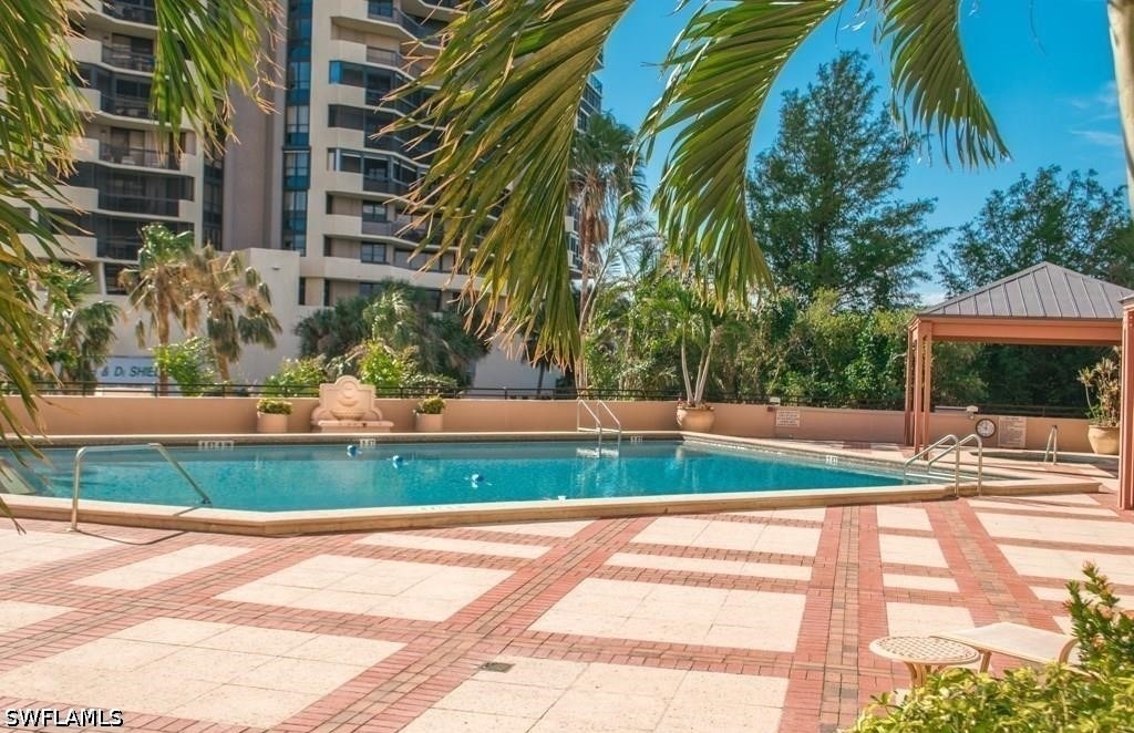 6075 Pelican Bay Boulevard - Photo 18