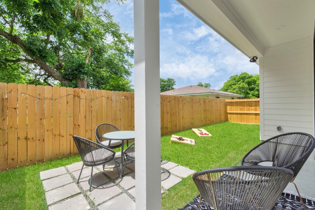 5308 Denmark Street - Photo 33