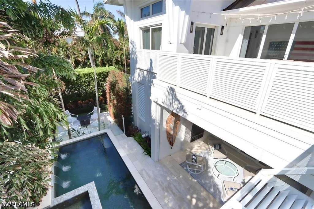 675 2nd Street S - Photo 32