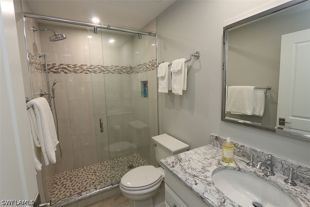 6131 Pelican Bay Boulevard - Photo 9