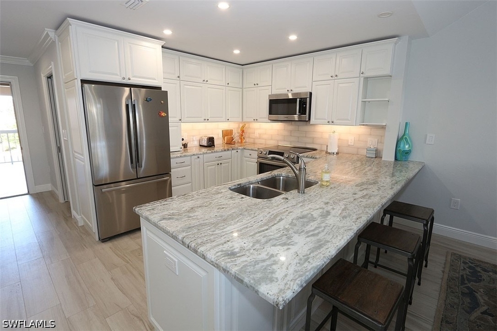6131 Pelican Bay Boulevard - Photo 13