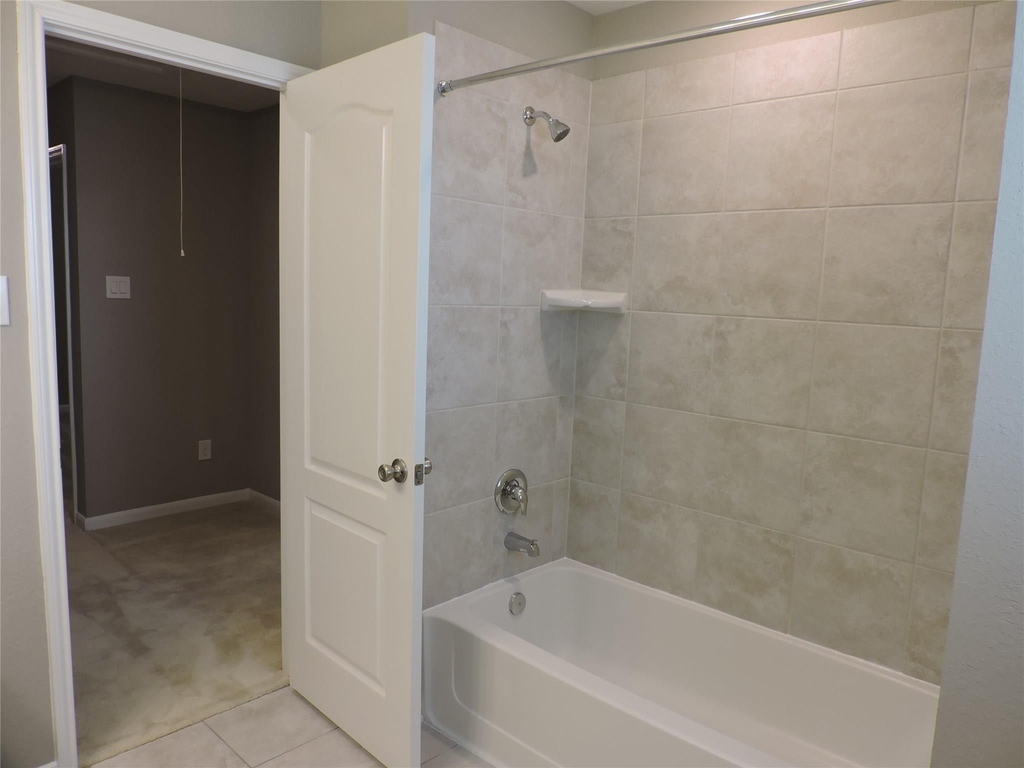 1102 Upton Court - Photo 23